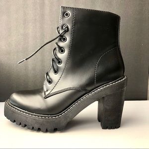 Madden Girl Archie Lug Bootie